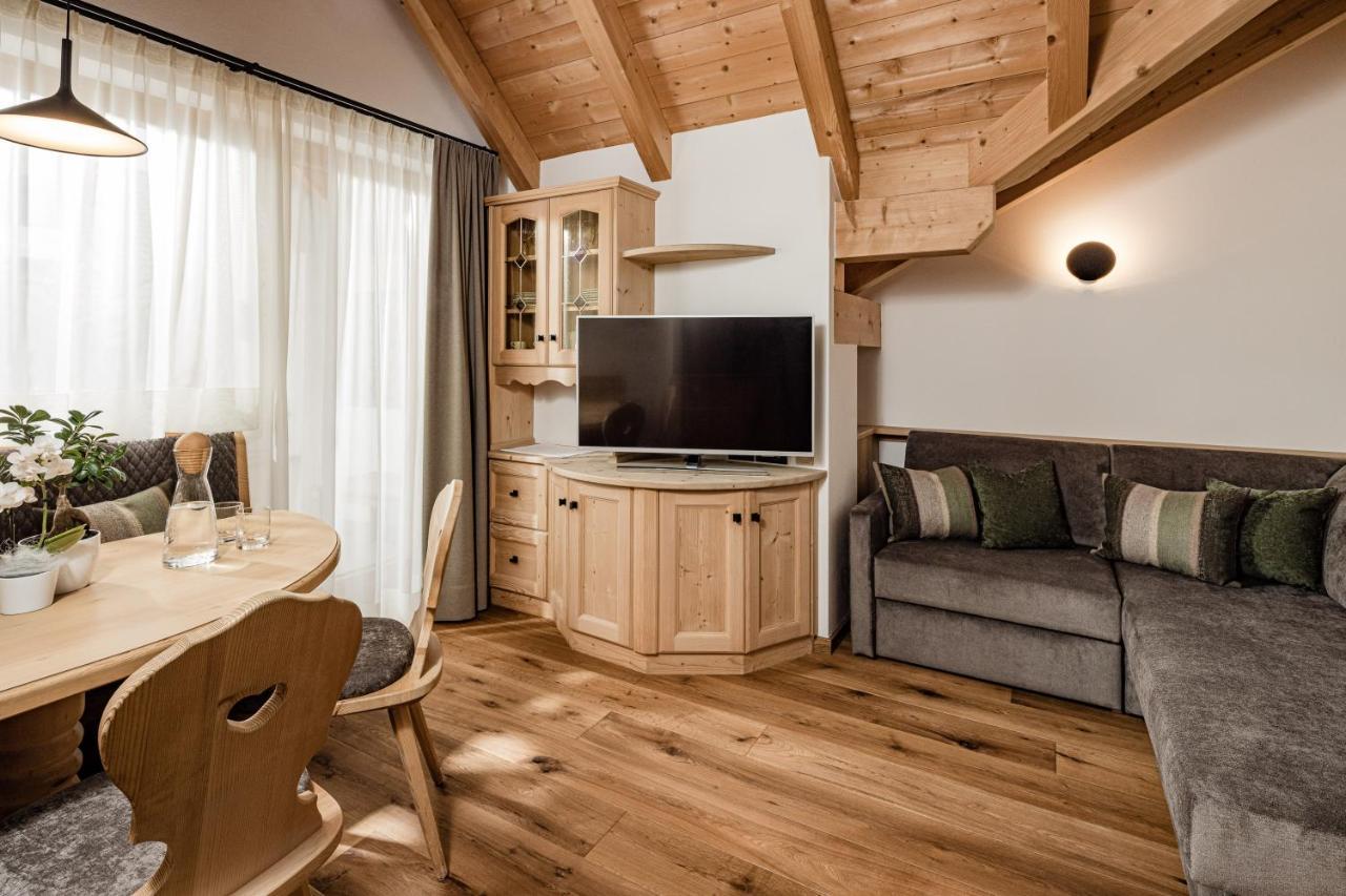 Apartments Belaval Santa Cristina Val Gardena Екстер'єр фото